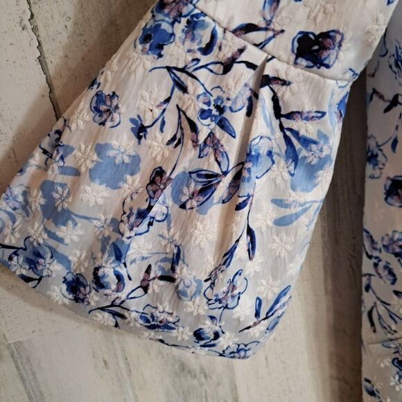 Karl Lagerfeld Floral Print Evening Jacket - Picture 6 of 7